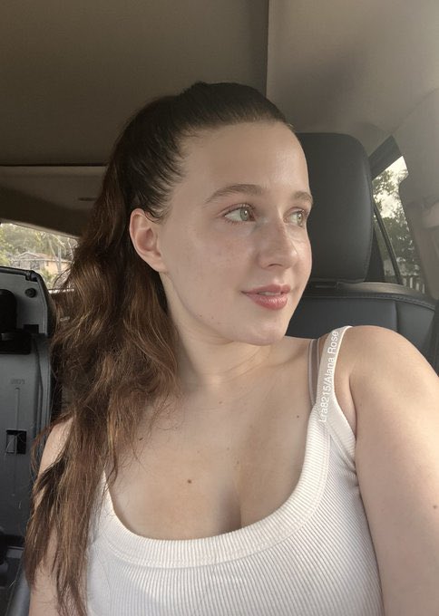 linda ross ❤️🔥 tweet media