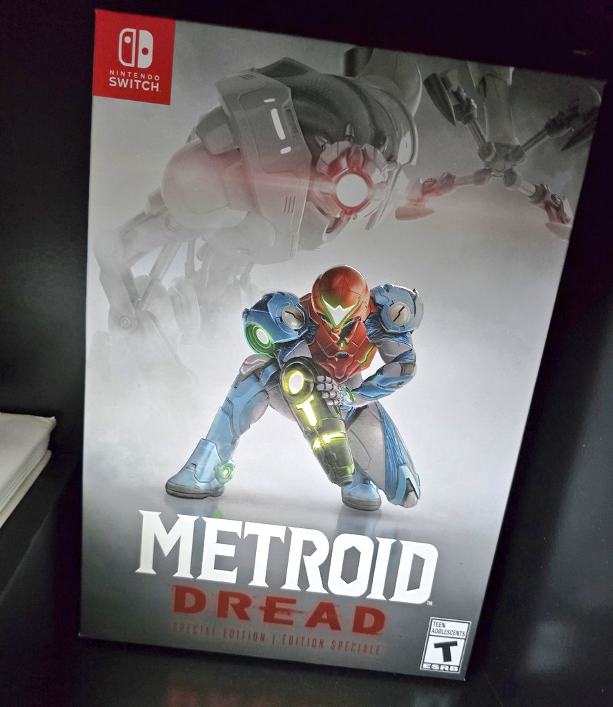 OnixTalks's tweet photo. Physical media should never die! https://t.co/Nn9PrCG4Qq