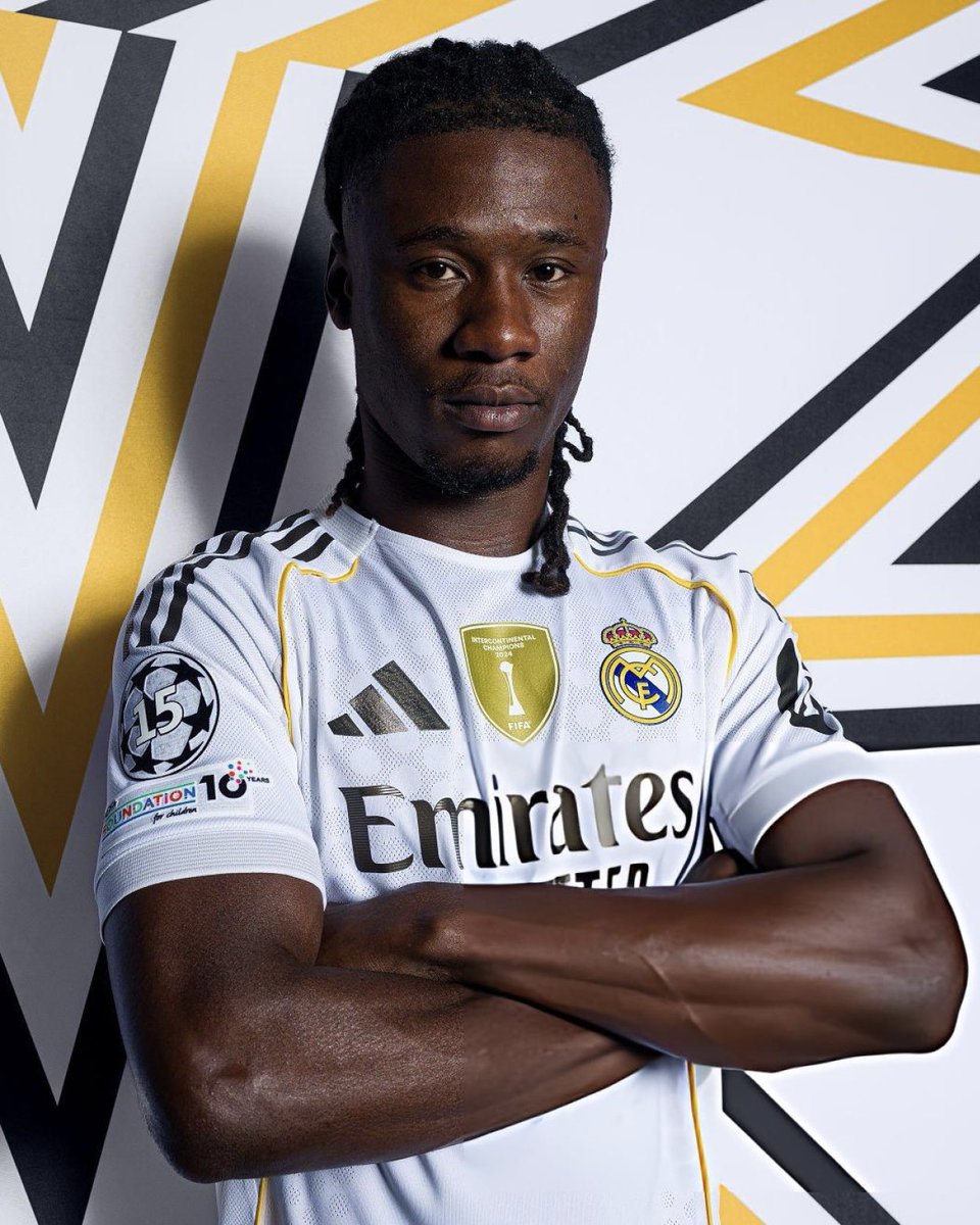 cityreport_'s tweet photo. 𝘽𝙍𝙀𝘼𝙆𝙄𝙉𝙂: Real Madrid have offered Eduardo Camavinga to Manchester City! 🚨‼️

➖ #ManCity are considering the possibility of signing the player, with direct talks taking place.

📰 @MatteMoretto 
🔗 https://t.co/Z5w86D4tv8 https://t.co/zd2XfgBZkO