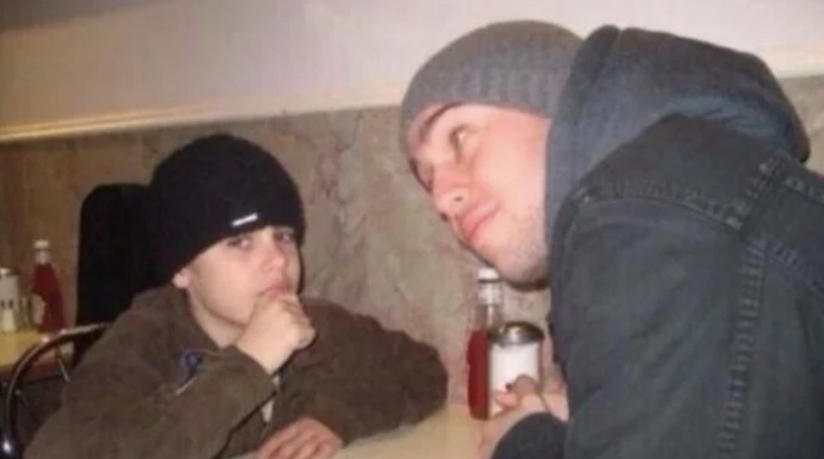 SagittariusN2U's tweet photo. Justin Bieber was calling for his mother at the time, but she completely ignored him. That’s why Trevor Moore created a parody about Justin Bieber and how he was exploiting him in the entertainment industry. Kevin Hart then made some jokes, but in reality, it was a true story. https://t.co/wRbjU08WNe