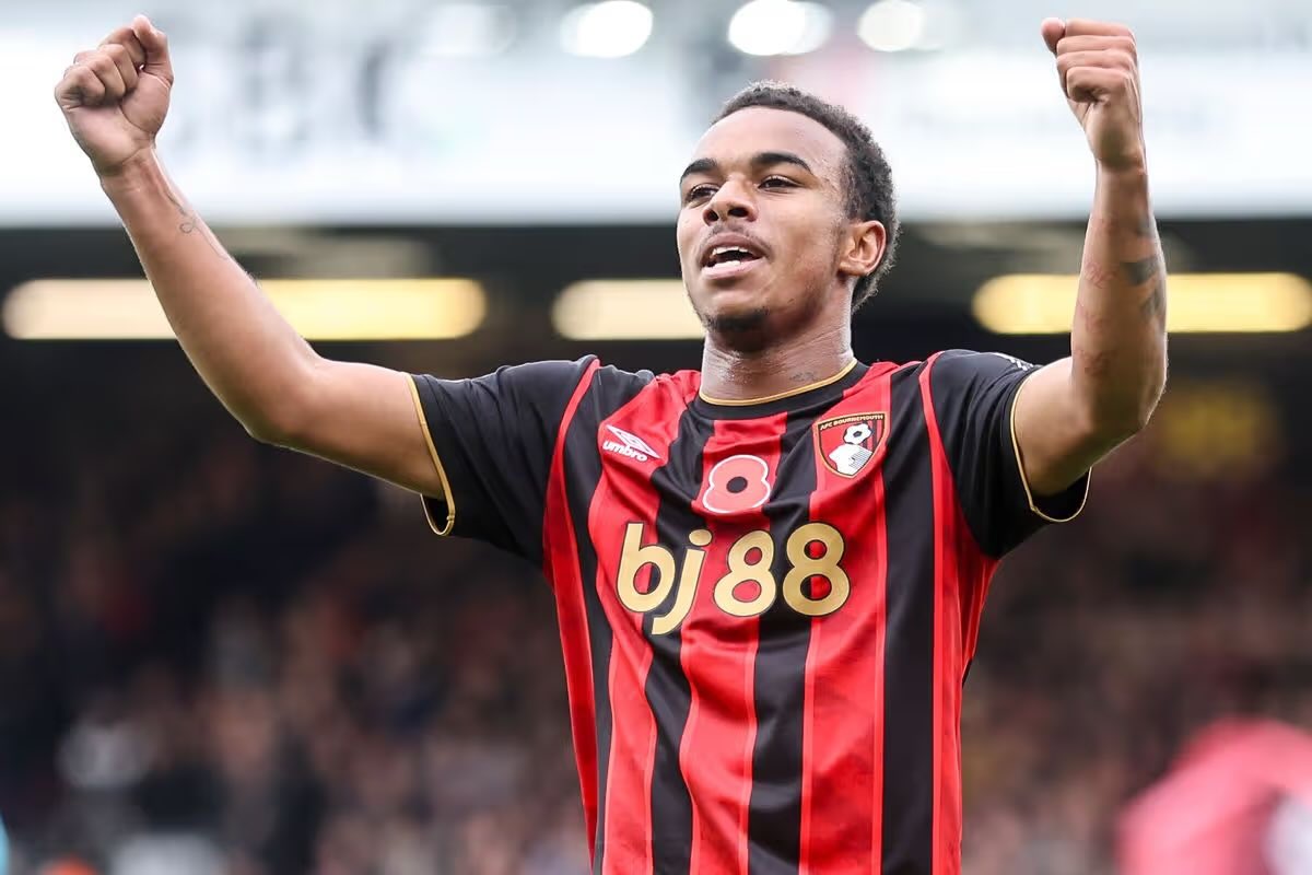 SpursArmyTweets's tweet photo. (🥇) 🚨 BREAKING: #thfc have SCHEDULED TALKS with Bournemouth for Eli Junior Kroupi and the Frenchman is OPEN TO A MOVE to Spurs! 😮 

The Cherries would want at least £90m. 💰 

Talks were held in March with Kroupi’s camp regarding the possibility of a potential move this summer.

@szyexcl