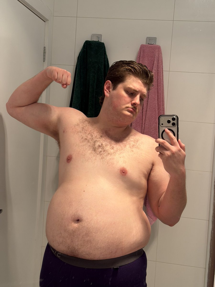 Charlesen1998's tweet photo. Something something belly full something https://t.co/QnqtRWDxcJ