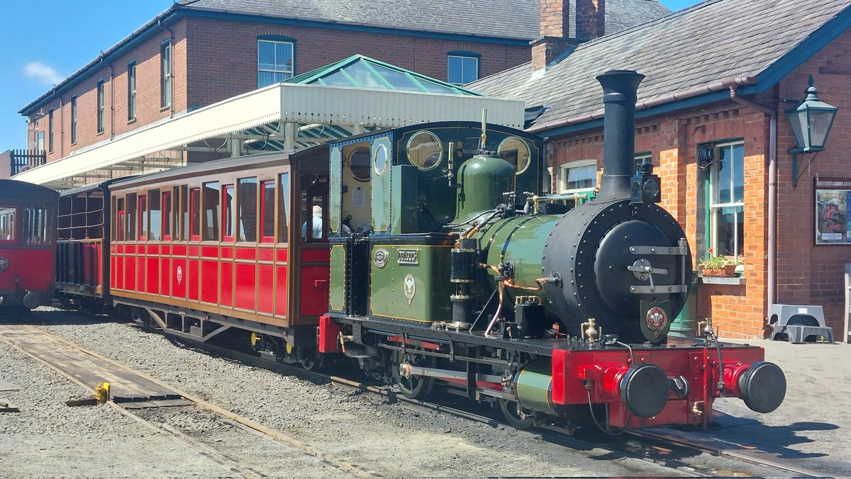 SusanComerie's tweet photo. Upon our arrival at #Tywyn on Sat 27.06.2026 we headed to @TalyllynRailway another on Edward's wishlist having seen it numerous times on @railcamlive webcams ๐ ๐ a lovely well maintained scenic railway, a must when going to Tywyn in my opinion ๐ฅฐ https://t.co/3whpfQYqve