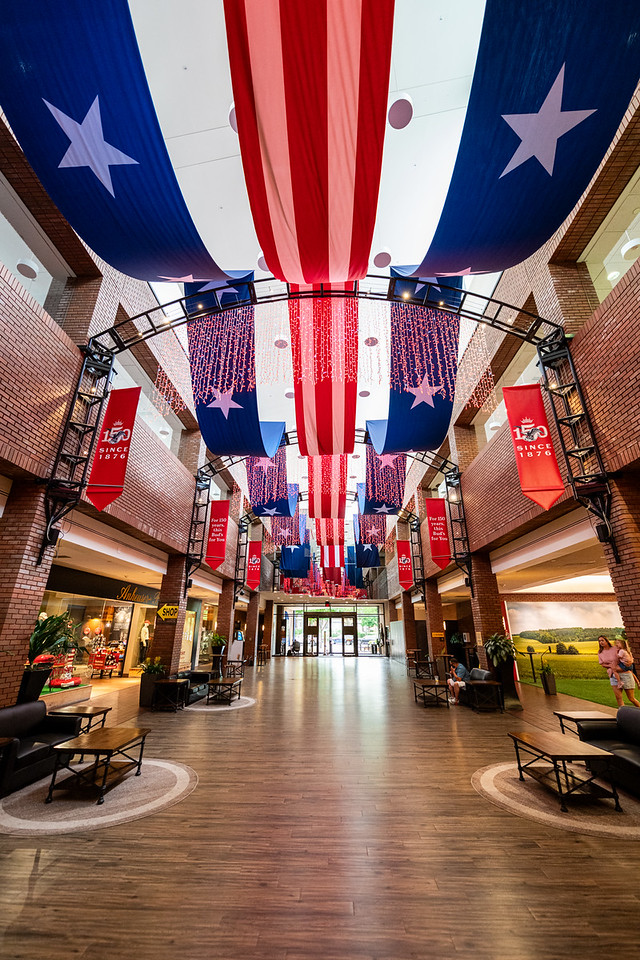 HomeOfBud's tweet photo. We're open and enjoying the holiday all weekend long. Join us and snag the perfect outfit to celebrate. 🎆 https://t.co/HGlDcWC49H