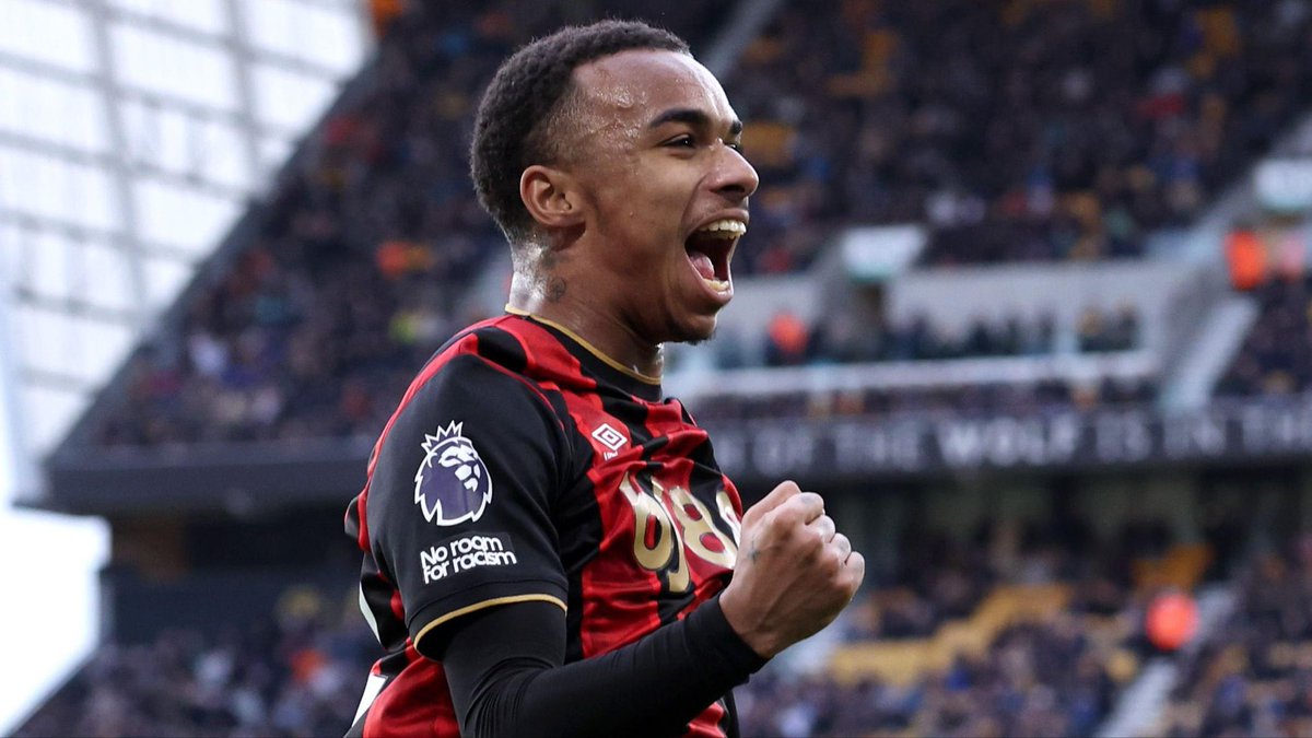 TheSpursExpress's tweet photo. 🚨| Kroupi is also wanted by Arsenal and Paris Saint-Germain. Bournemouth want a figure over £80m to part ways with the 20-year-old. @MiguelDelaney 💰 https://t.co/gHeCthDxeW