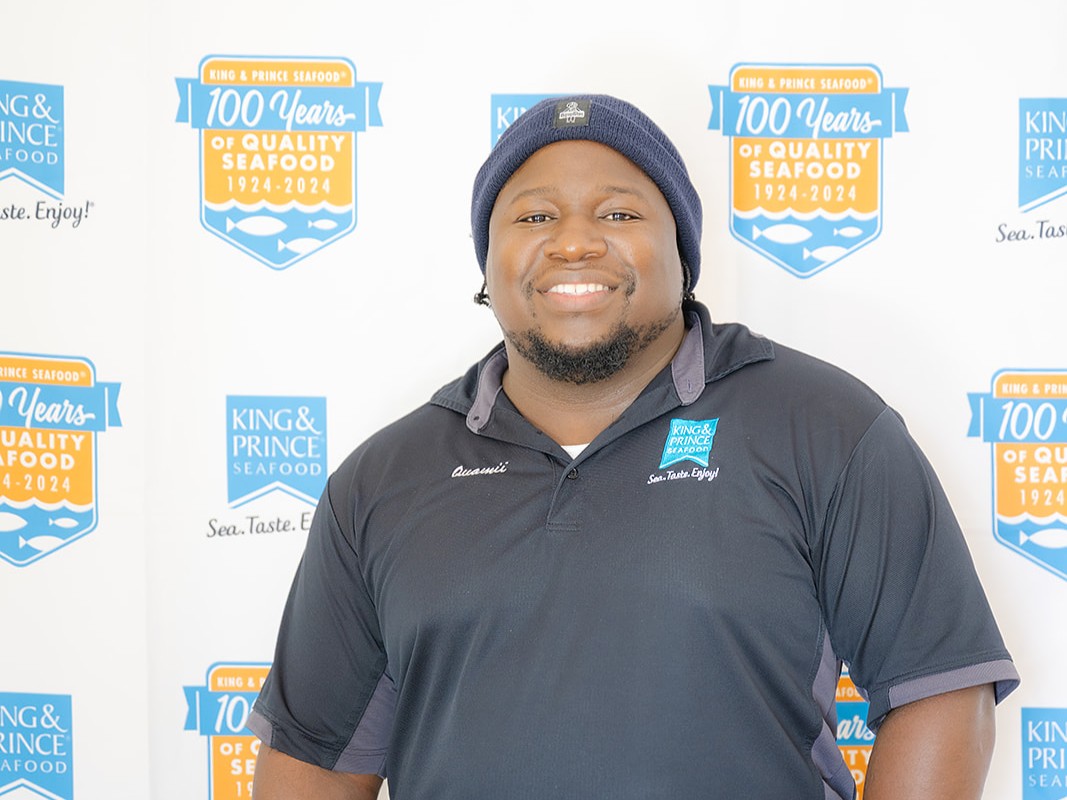 KPseafood's tweet photo. Meet Quamii Haywood! Growing up, he always wondered what went on at King &amp; Prince Seafood, and in 2015 he found out firsthand when he joined the team. Quamii has worked his way up to a Supervisor in our Logistics Group. Read all about Quamii on Page 8: https://t.co/Q1EPzLvAx4 https://t.co/2vANOGnFDq
