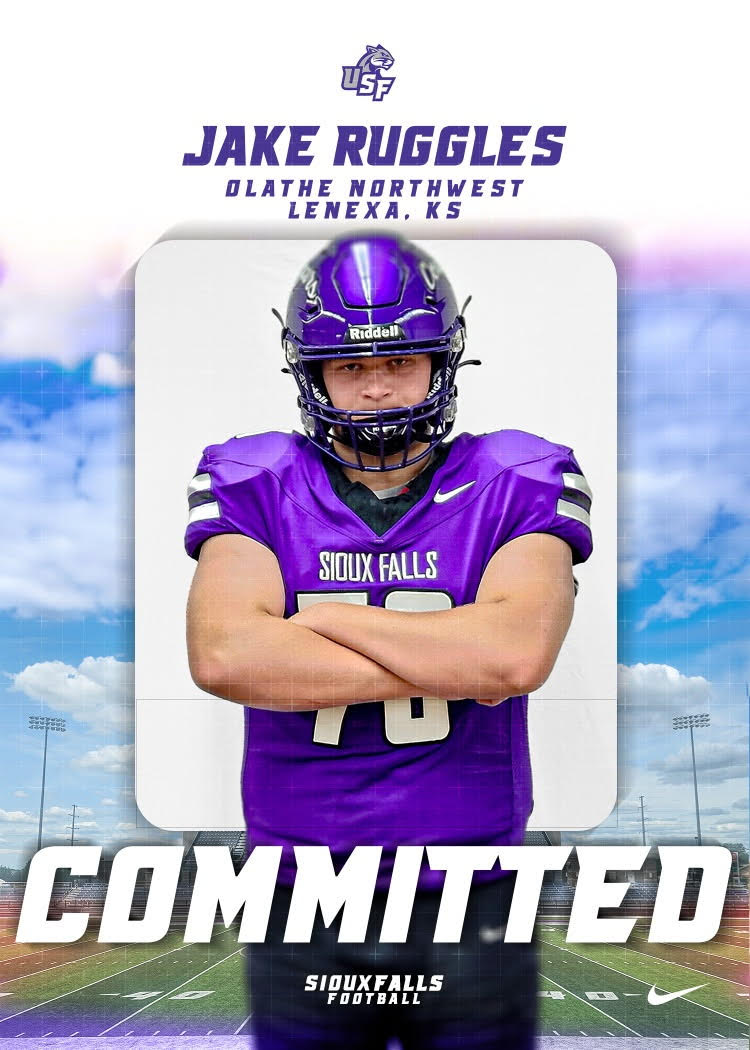 JakeRuggles2027's tweet photo. After a lot of thought and conversations with my family, I am excited to announce my commitment to the University of Sioux Falls. Thank you to @jimglogowski @j_schlichte @Coach_Lueds  and the entire @USFCougarsFB staff for believing in me.
#Committed #GoCougars #WinnersWin

@lclark3965 @RedHeadOne77 @CoachWinger20 @CoachCarrollONW