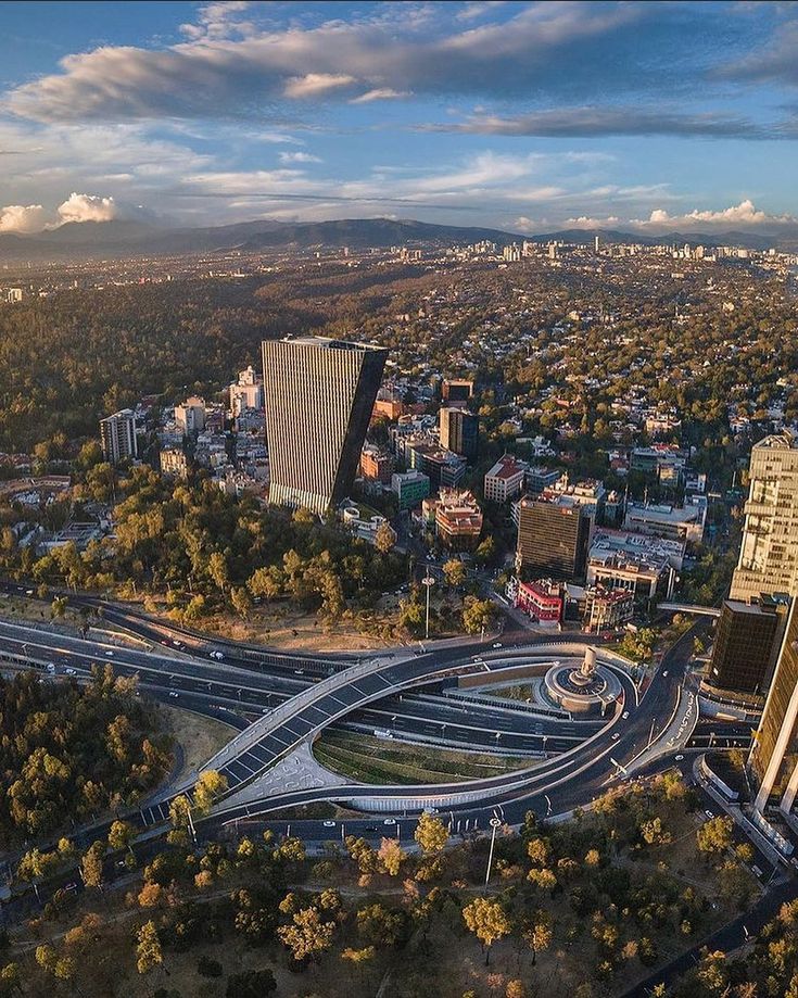 beauti_animals's tweet photo. Which country has views like this in your opinion? 🤔🌇

(a) Mexico 🇲🇽
(b) Canada 🇨🇦
(c) Chile 🇨🇱
(d) France 🇫🇷 https://t.co/vwTM45ZMDd