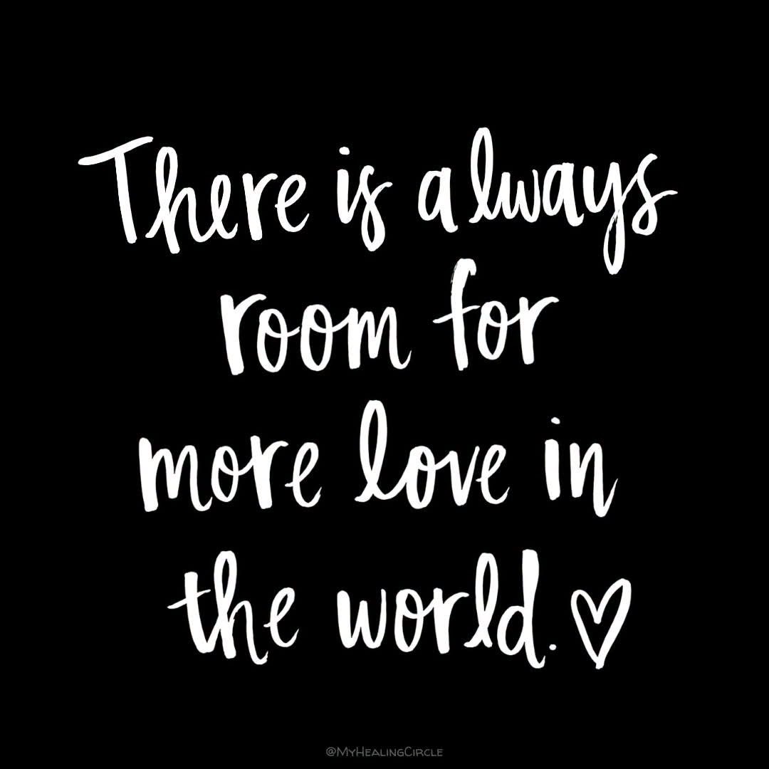 AmyHatcher222's tweet photo. Evening Reminder 🫵🏻
You matter. 
You are loved. 
You are valued. 
You are enough.
The world is better 
because you’re in it. 
Even on the days you 
don’t feel seen, God 
sees you, knows you, 
and has a purpose for 
your life. Isaiah 43:1 ✝️ https://t.co/QVV6Bx6eeI