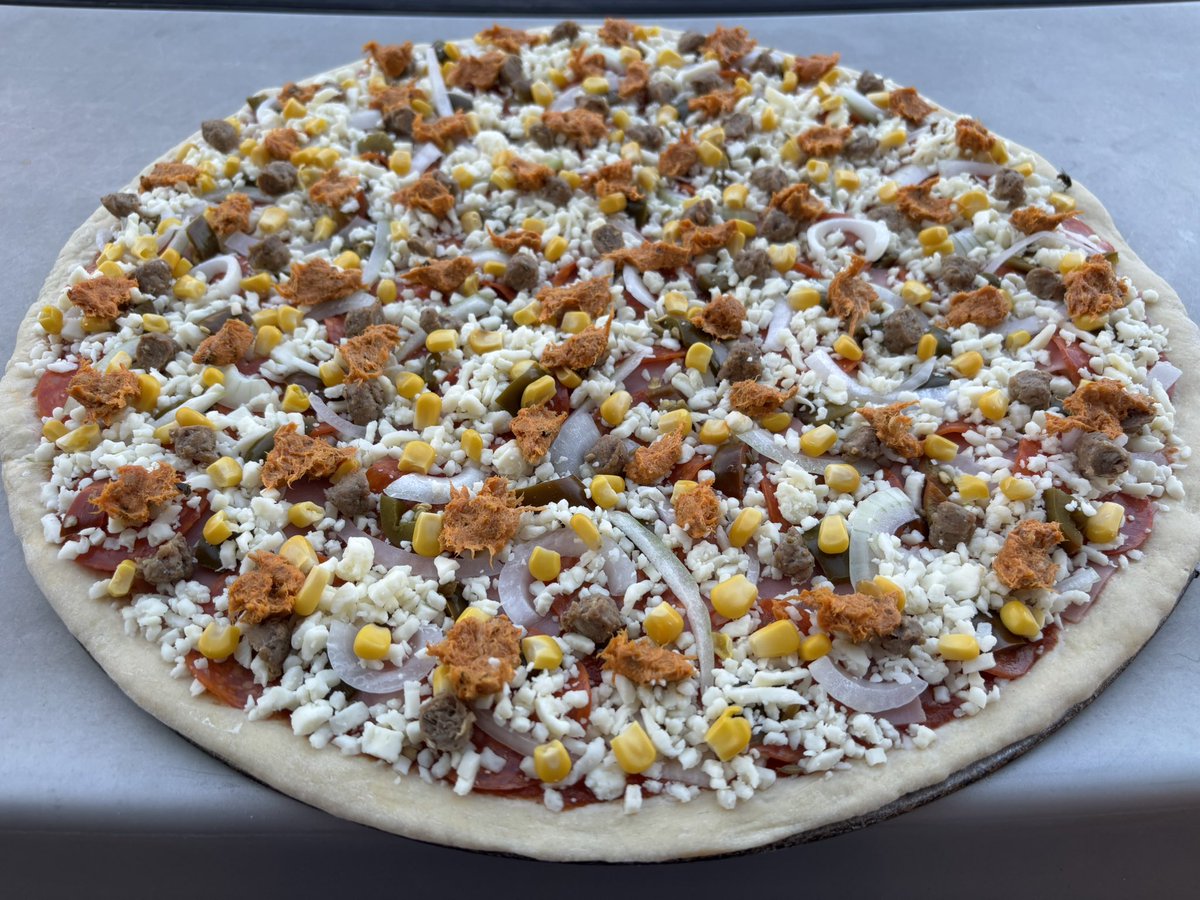madeinpizza's tweet photo. Haz tu propia combinación, #Elote, #SalchichaItaliana, lo que gustes, desde $206” la Grande.
Pide tus #Pizzas al 3336346152 y recibe un 10% de DESCUENTO en mostrador al mencionar esta PROMOCIÓN.
‘El Sabor Hecho#Pizza’, solo en #MadeInPizza. https://t.co/ZaBNtT37oT