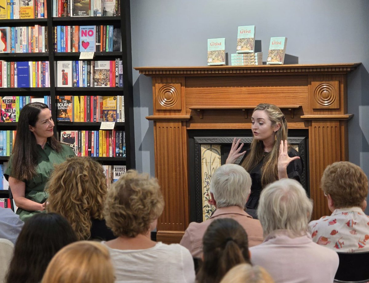 BroadStBooks tweet picture