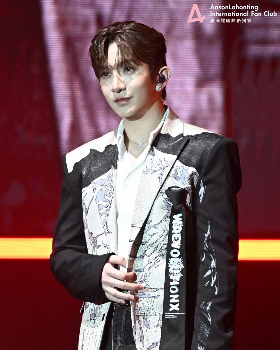 ansonlo_intl_fc's tweet photo. ‍2026.06.28《Katch 音樂娛樂平台呈獻：第八屆 KKBOX 香港風雲榜 － Music Reborn》👱🏻‍♂️📸
•
全力応援👶🏻♥️👱🏻‍♂️
⁡ 
@ansonlo_intlfc 
@MIRROR_weare 
@KKBOX_HK 
#盧瀚霆 #AnsonLo #教主
#第八屆KKBOX香港風雲榜
#アンソン・ロー https://t.co/5Qp27APfvF