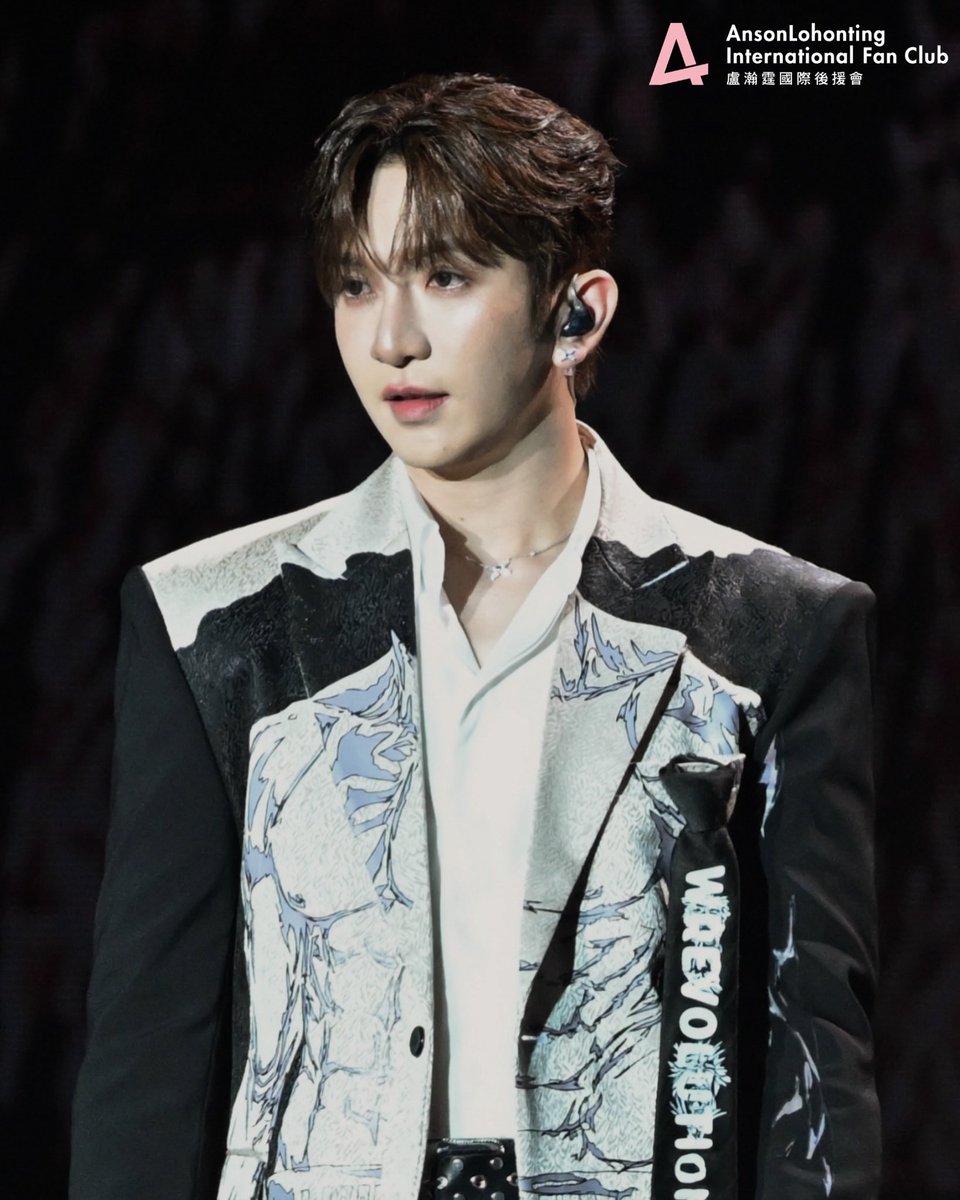 ansonlo_intl_fc's tweet photo. ‍2026.06.28《Katch 音樂娛樂平台呈獻：第八屆 KKBOX 香港風雲榜 － Music Reborn》👱🏻‍♂️📸
•
全力応援👶🏻♥️👱🏻‍♂️
⁡ 
@ansonlo_intlfc 
@MIRROR_weare 
@KKBOX_HK 
#盧瀚霆 #AnsonLo #教主
#第八屆KKBOX香港風雲榜
#アンソン・ロー https://t.co/5Qp27APfvF