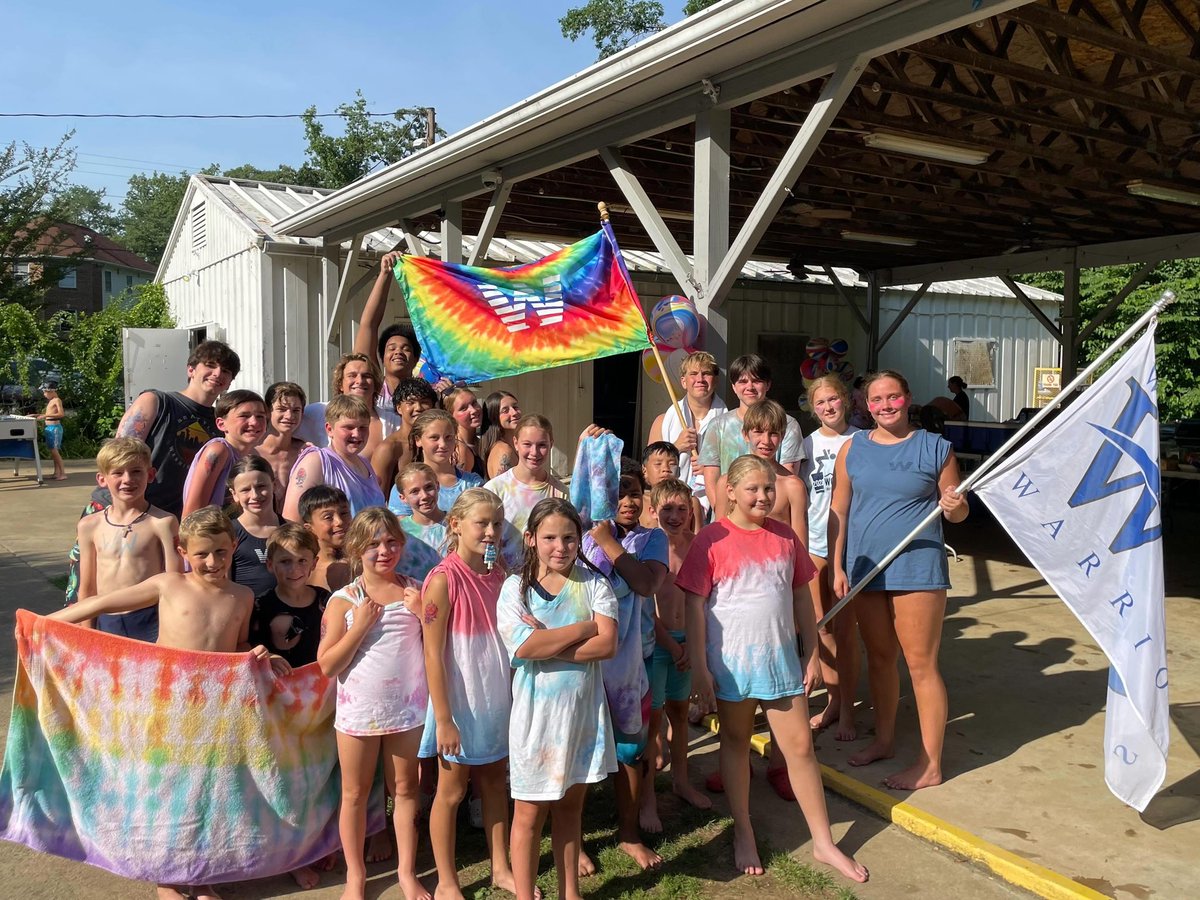 swimNVSL's tweet photo. Perfect summer night for our divers!! Great job to all athletes and thank you volunteers! 

#nvsl #diving #summerdive @NVSLDive https://t.co/dUbT2HiQgO