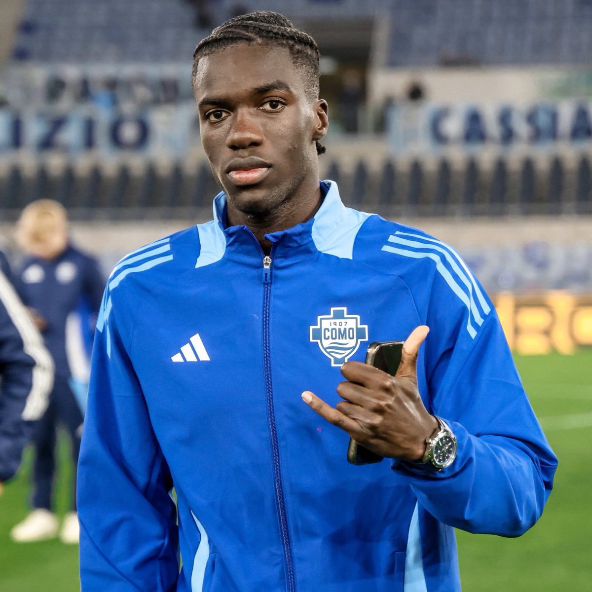 BrancoInsider's tweet photo. 🚨🟢⚪ Sporting CP tem Assane Diao 🇸🇳 e Tzolis 🇬🇷 na lista para reforçar a posição de extremo-esquerdo.

👀 O preferido dos leões para a posição continua a ser Yeremay 🇪🇸.

🔄 Arnstad também está referenciado, mas para uma opção de rotação.

#SportingCP https://t.co/36Iub56cTN