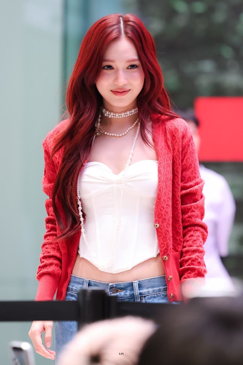 Franchiauhh's tweet photo. @sapphoria_th RIP REDHEAD LOVE #willnotbeforgotten ๐ https://t.co/PmH01I1CcO