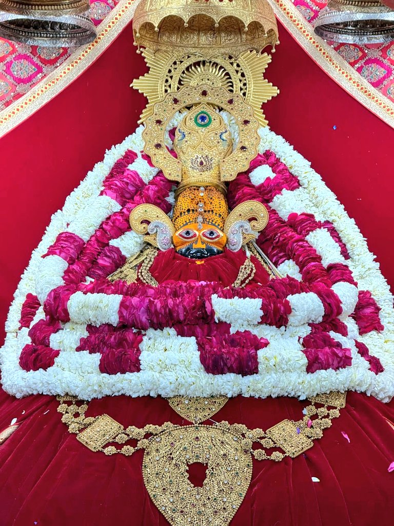 Khatu_dhaam's tweet photo. श्याम तेरी कृपा का नहीं कोई किनारा,
जो भी आया द्वार तेरे, तूने उसे संवारा। https://t.co/LSfZm4QwOk