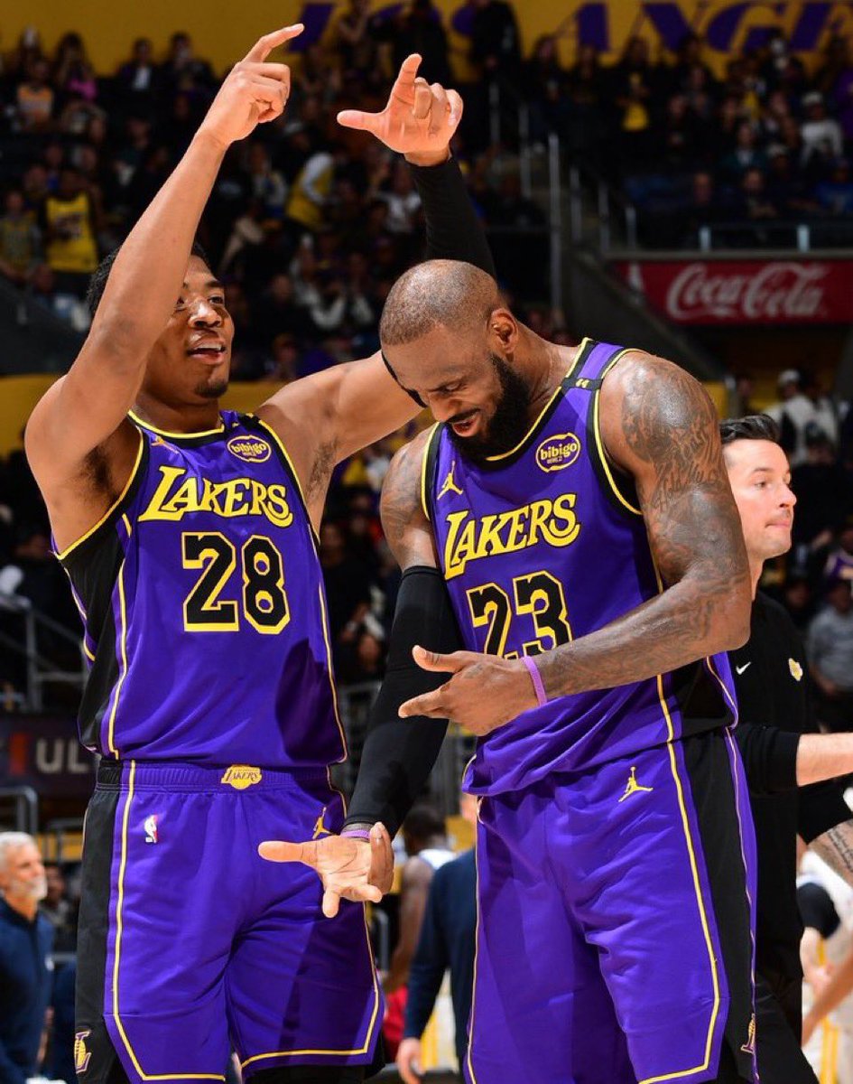 Legreatnessss's tweet photo. LeBron, wherever we go please take Rui with us. Ever since he came to be our teammate we made the playoffs every year

King👑 X Samurai ⚔️ https://t.co/jWZqL7a9Gl