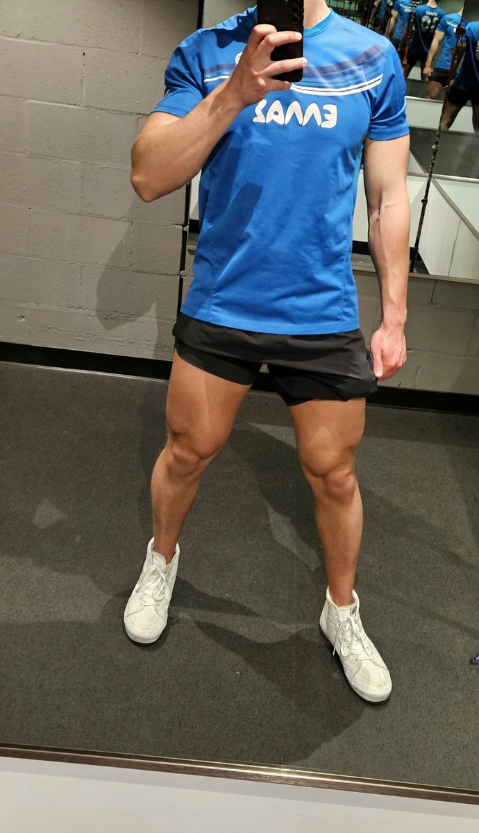 rickblondex's tweet photo. Happy to see that the legs are starting to get some definition! https://t.co/hRox9RI8DL