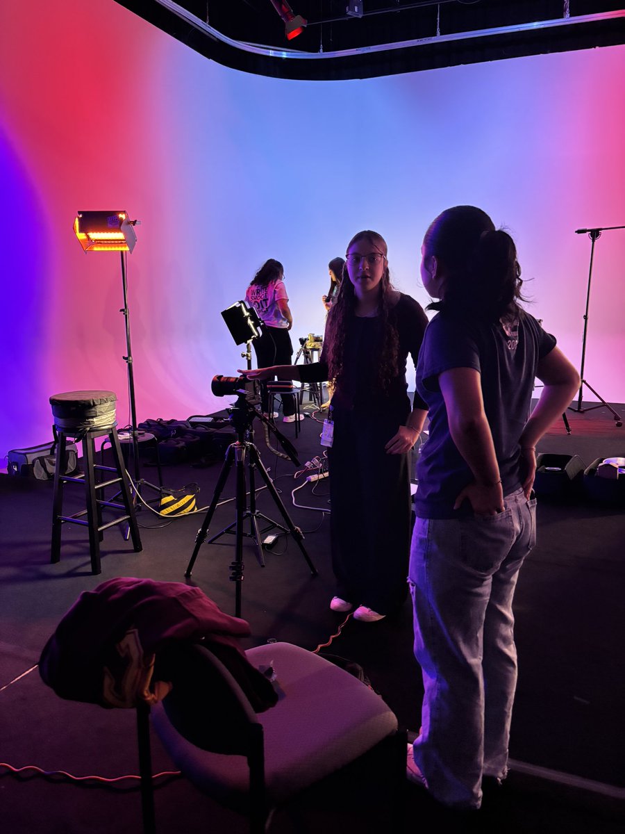BrowardCTE's tweet photo. 🎬 Lights. Camera. Career! 🎥

Through our CTACE Internship Program, students at BECON-TV are gaining hands-on experience in broadcasting, filming, lighting, and editing while preparing for exciting media projects.

#CTACE #BECONTV #ChooseTheBestChooseBCPS https://t.co/3ZS6gcW8Vb