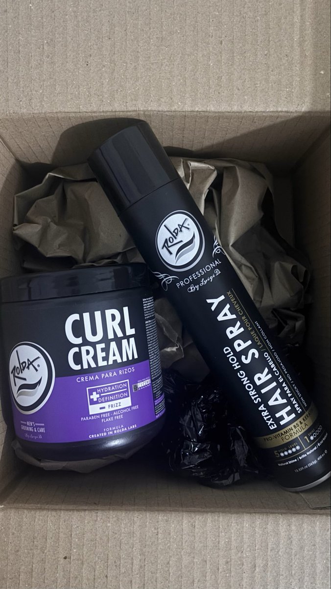 MileP0808's tweet photo. Siempre comprando mis productos favoritos y apoyando la Reina siempre MELISSAGATEXROLDA. Me encanta de apoyar cada paso de @meligate_ 
@RoldaColombia _  #NoTeImforma #PandillaGateX https://t.co/e3s7xRtW7c