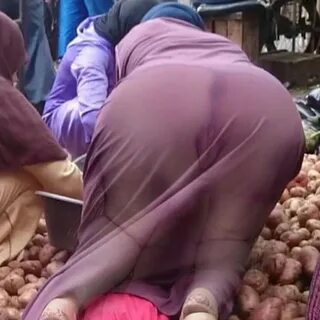 bellasadaf's tweet photo. Azad kheal orat https://t.co/sse3qUxGgt