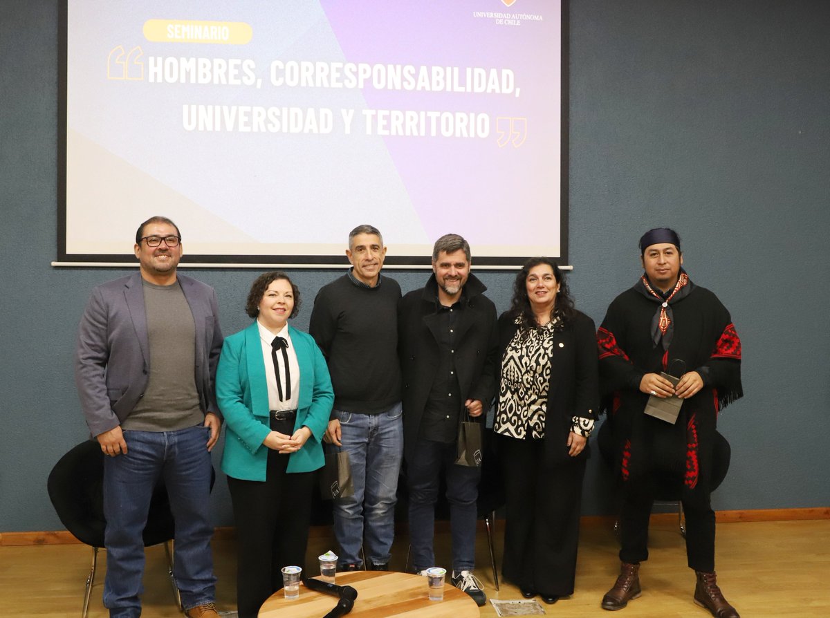 Genero_VRID's tweet photo. ♂️ La @autonomadechile fue escenario del seminario "Hombres, corresponsabilidad, universidad y territorio", una instancia de intercambio de conocimientos que invitó a reflexionar sobre los desafíos de los cuidados y la corresponsabilidad.

REVISA MÁS ⤵️
https://t.co/OgcA8AzQLN https://t.co/chKH1t4WSC