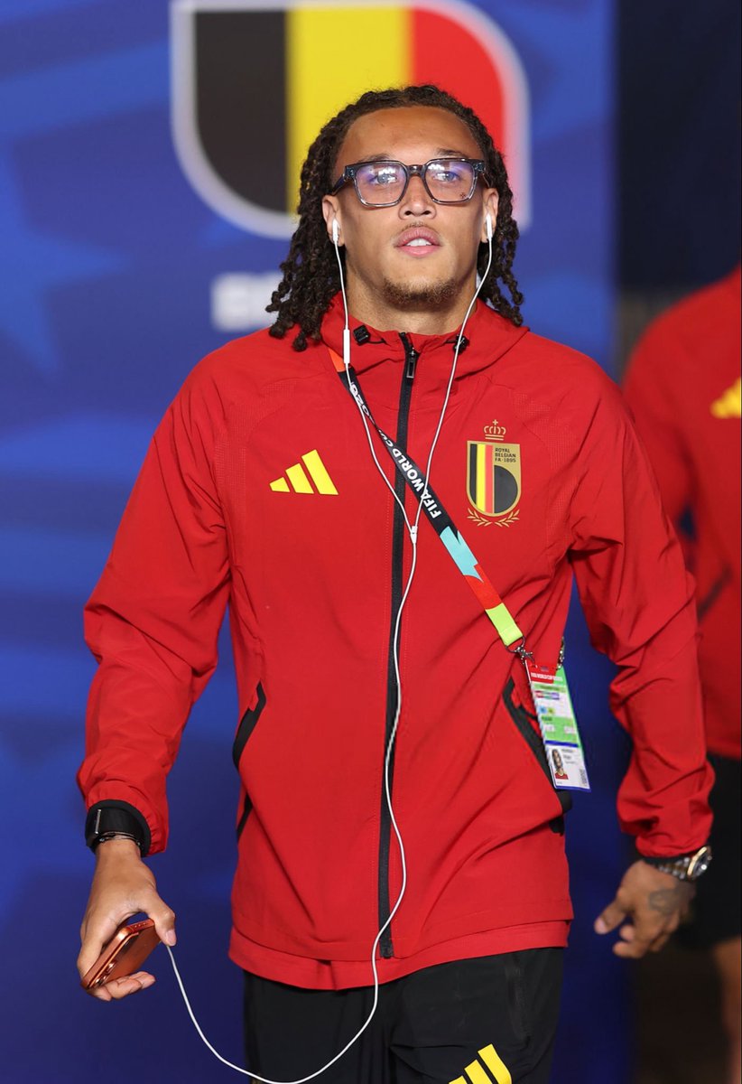TFKay_'s tweet photo. Moreira is such a wonderful player. Play style like Marcelo. Fantastic player.

#BELSEN
#BELSEN https://t.co/Sn3Cx6eHPk
