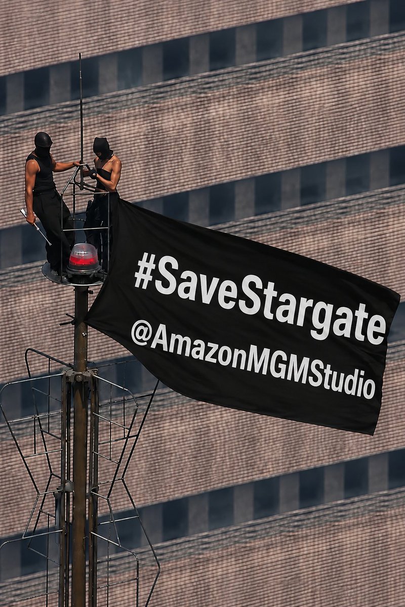 dial_the_gate's tweet photo. #SaveStargate
@AmazonMGMStudio https://t.co/RYOaxIAI1I