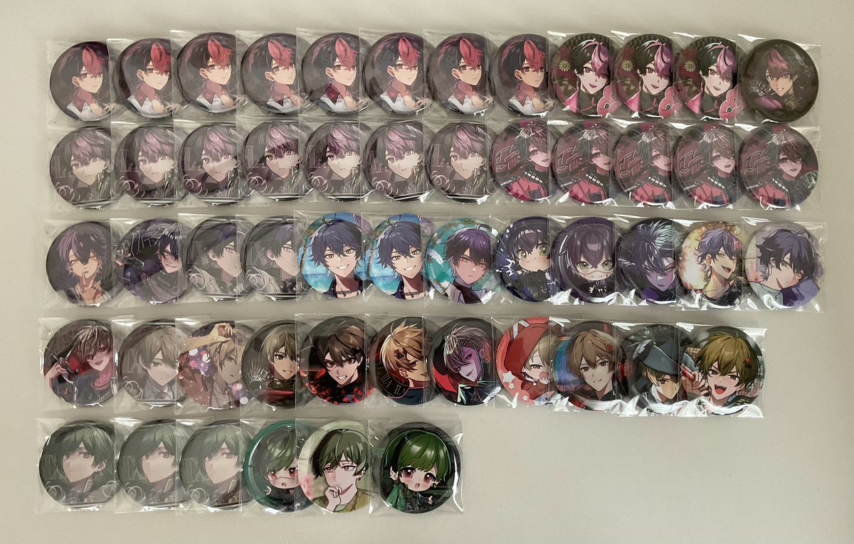 l1ei_00's tweet photo. 【グッズ交換/買取】

譲：画像2.3枚目
求：画像1枚目

郵送のみ
買取の場合、pay×2（ 定価＋送料 ）
すべて定価

好条件の方最優先
3日以上DM等の返信がない場合、白紙

 #シクフォニグッズ交換
 #シクフォニグッズ買取 https://t.co/1y3AMqV53j