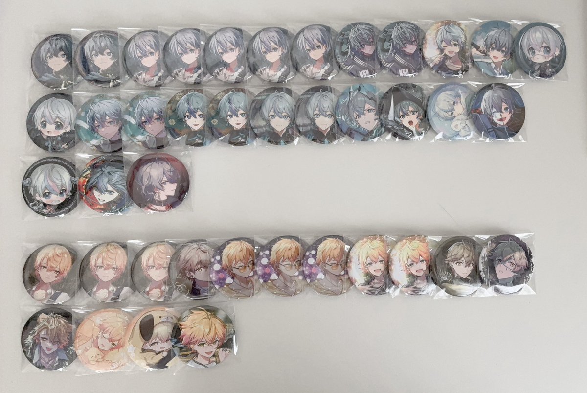 l1ei_00's tweet photo. 【グッズ交換/買取】

譲：画像2.3枚目
求：画像1枚目

郵送のみ
買取の場合、pay×2（ 定価＋送料 ）
すべて定価

好条件の方最優先
3日以上DM等の返信がない場合、白紙

 #シクフォニグッズ交換
 #シクフォニグッズ買取 https://t.co/1y3AMqV53j