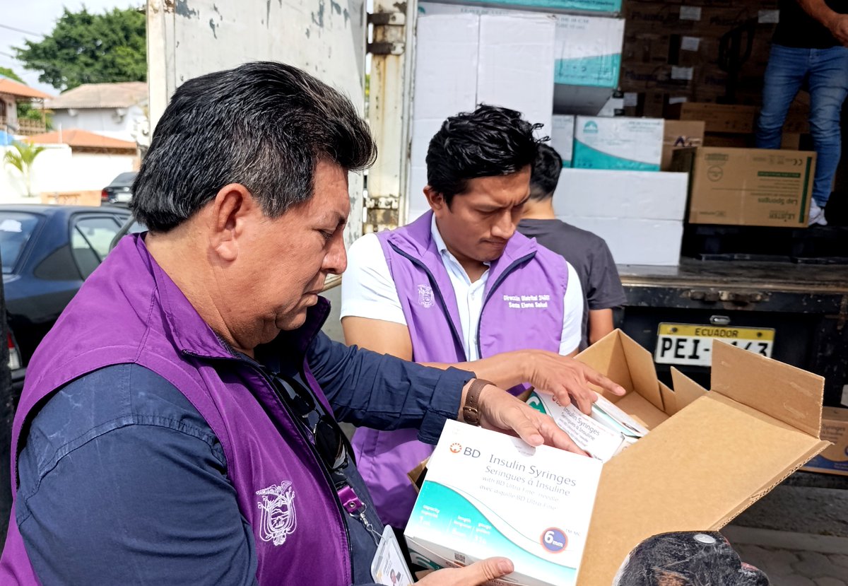 Salud_StaElena's tweet photo. 💊 Nueva dotación de medicamentos llega a la provincia de #SantaElena 

@Salud_Ec continúa fortaleciendo el sistema de salud en territorio, con la distribución de medicina e insumos médicos para las 36 unidades de primer y segundo nivel de la Península. https://t.co/nPgZy8yp9D