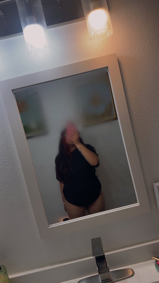 zoficat's tweet photo. https://t.co/ECHsZNIlw9 tengo un 10% &amp; 20% en mi página por el 4 de julio 💁🏽‍♀️ ve y verifica bby 🪖

#unlockt #loser #piggys #footfetısh #July  #descontos https://t.co/bLvcqtNbTP