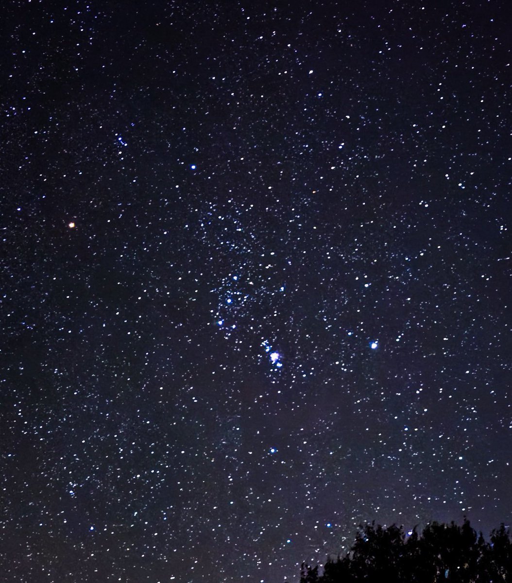 calmlivng's tweet photo. ohh i love stars https://t.co/oqvruGaHN0