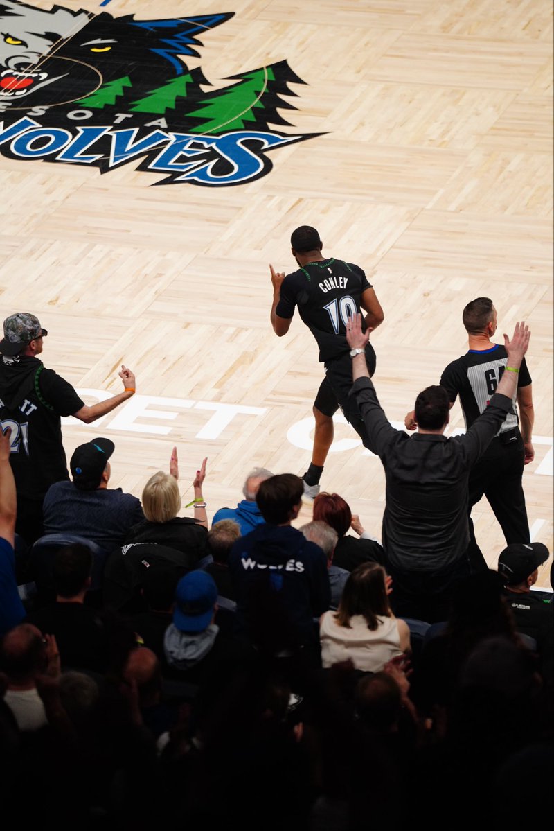 mconley11's tweet photo. An incredible run! Thank you to the @Timberwolves organization, team, and fans for embracing me and my family, and making Minneapolis feel like home. https://t.co/boo1pBYJhF