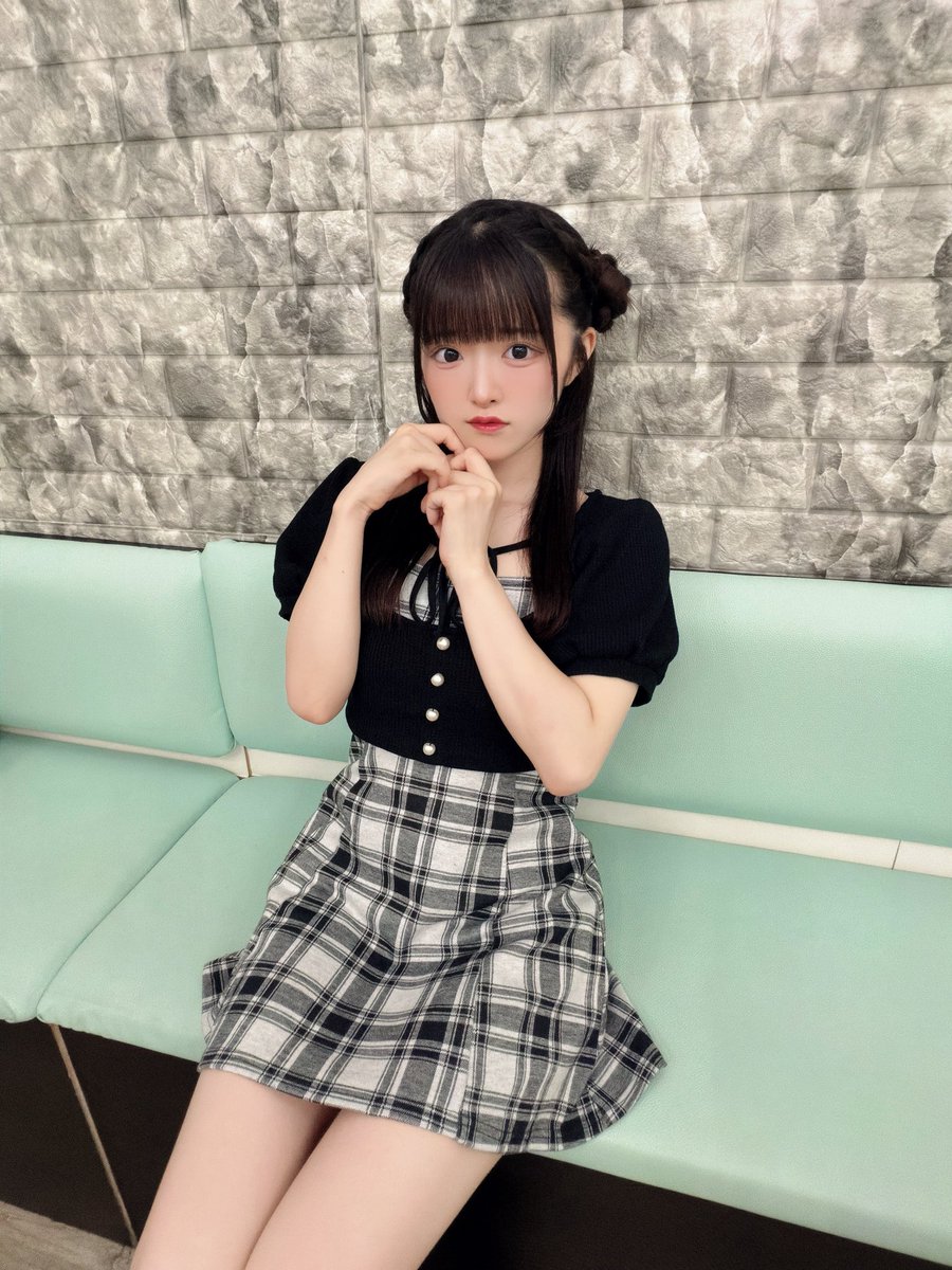 8686festival's tweet photo. この夏、お姉さんなにこたん目指します🖤 https://t.co/ji4ZGDvqDO