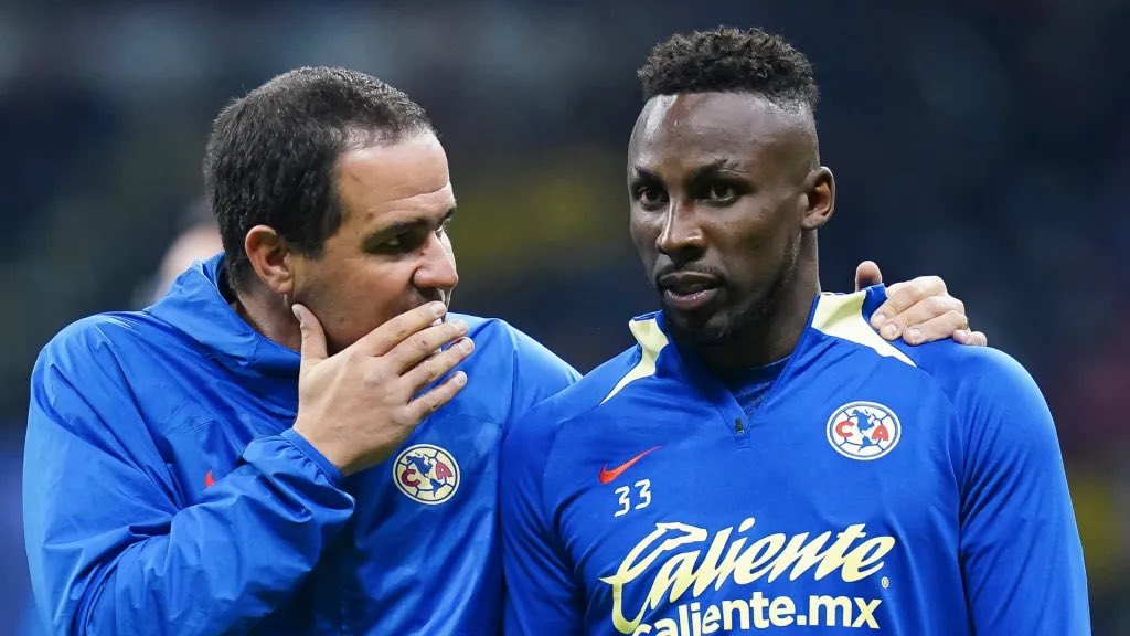 MillonetasCA's tweet photo. No importa si es en Atlas, América, Al-Qadsiah o Selección Mexicana.

Si lo entrena Diego Cocca, André Jardine, Brendan Rodgers o Javier Aguirre.

Julián Quiñones se adapta al sistema y explota en dónde sea, qué jugador… https://t.co/0XVkQwBD08