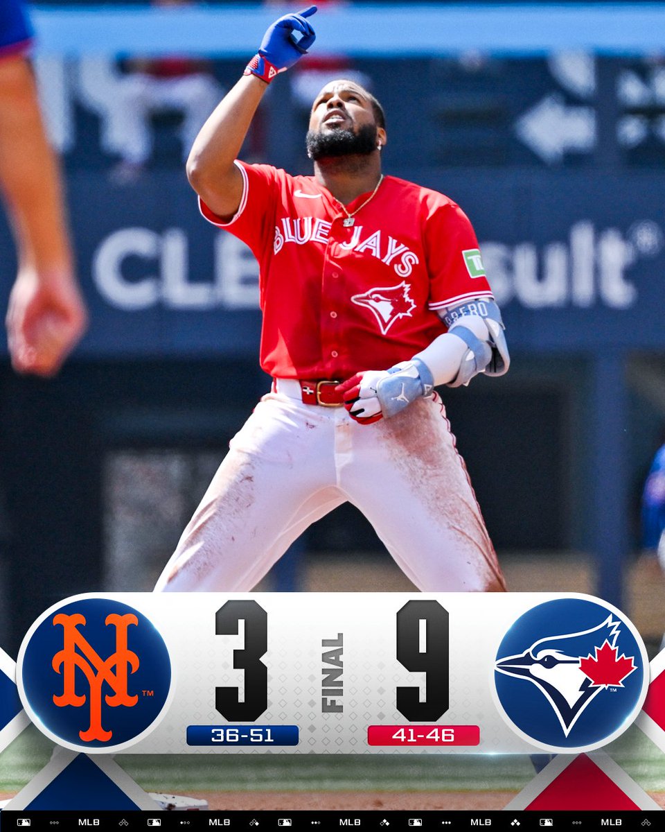 MLB's tweet photo. The @BlueJays win the series on #CanadaDay! 🇨🇦 https://t.co/cdQOdPBykS