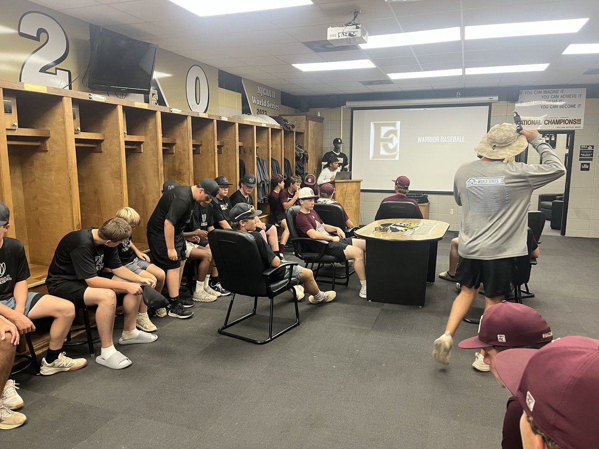 WheelerBasebal1's tweet photo. Day 3 of Team Camp finished well for the Eagles! It was a great week of learning and competing against bigger competition!! https://t.co/3gVq8CBFIi