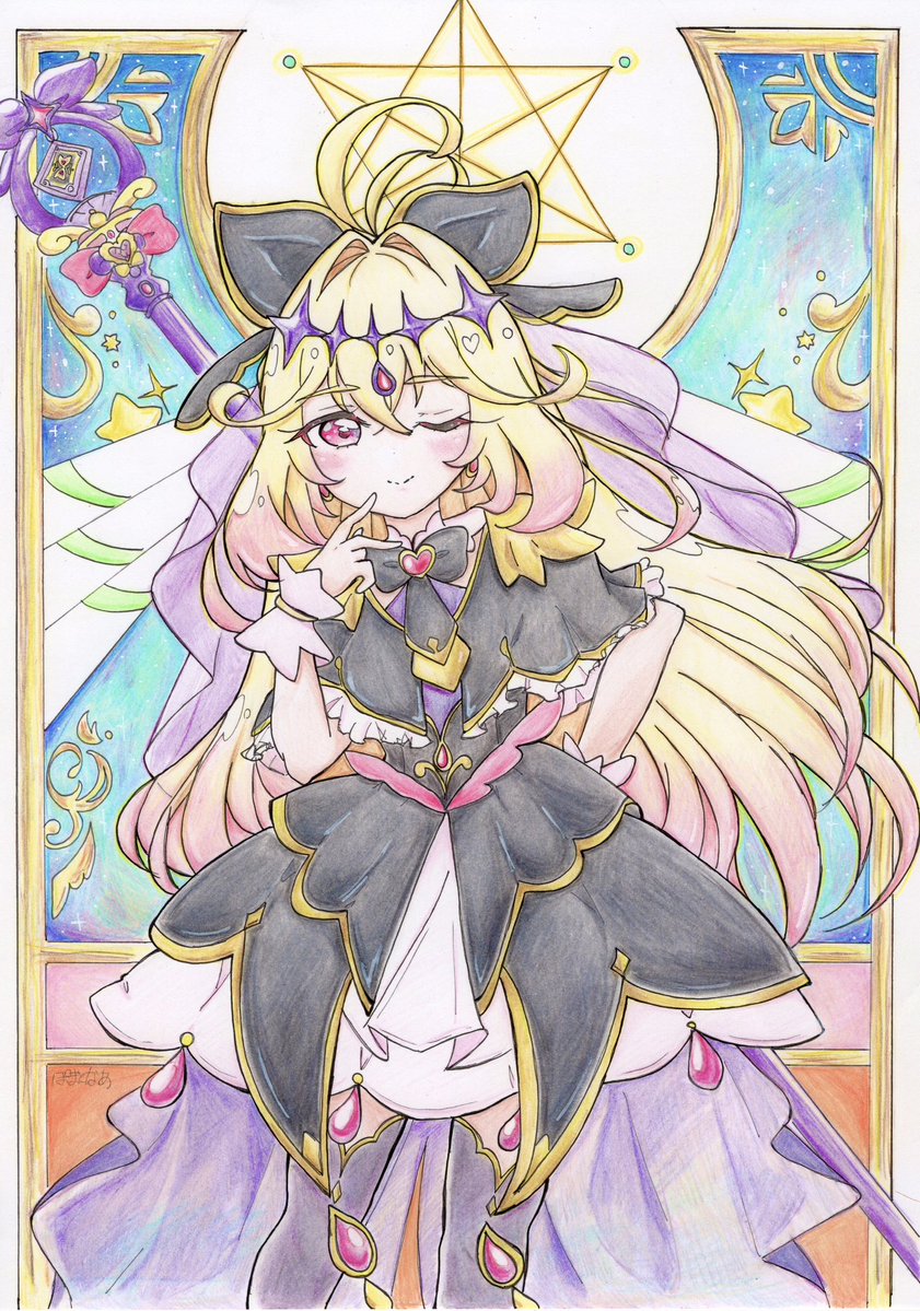pomarumayu's tweet photo. 色鉛筆でキュアアルカナ・シャドウ描きました！
ほぼ修正なしで自由に描いたらタロットカード風になった

立体感大事にして今までで1番時間かけたけどその分良い1枚にできた
星空🌌っぽい背景がポイント

#たんプリ  #キュアアルカナ・シャドウ
#アナログイラスト　#色鉛筆 https://t.co/hmi3Btv7Bd