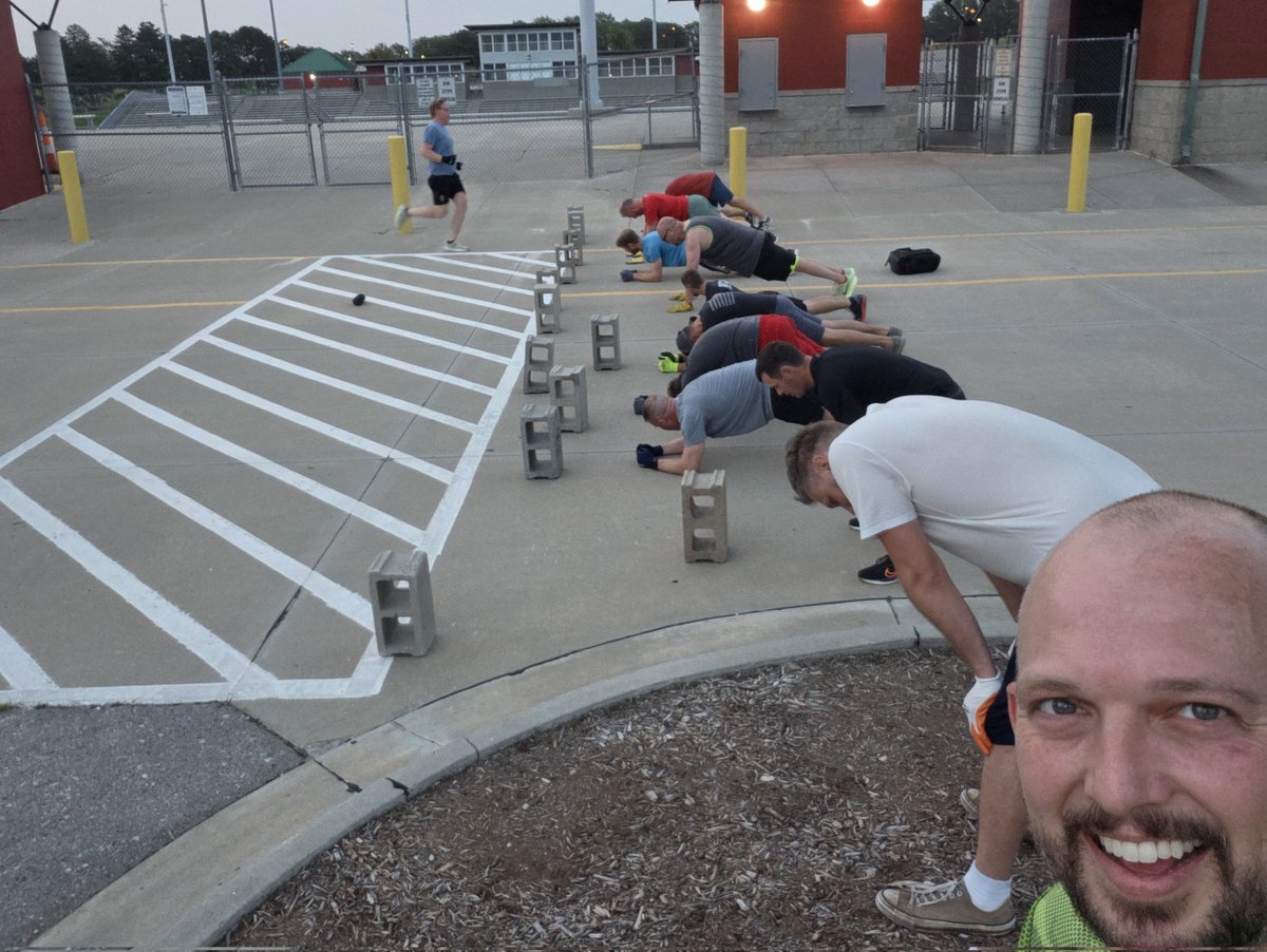 F3Lincoln's tweet photo. Not Jake brought 1986 vibes to #F3Sparta as 12 Pax helped him celebrate his 40th. HBD!  🎂 🥳 Warmup followed by Dora 1-2-3 + 40oz of Freedom rounds kept us moving.
COT hit on finding joy in the journey you’re on you’re never too old check that inner voice &amp; modify as needed. ⚔️ https://t.co/LL3zA9enTy