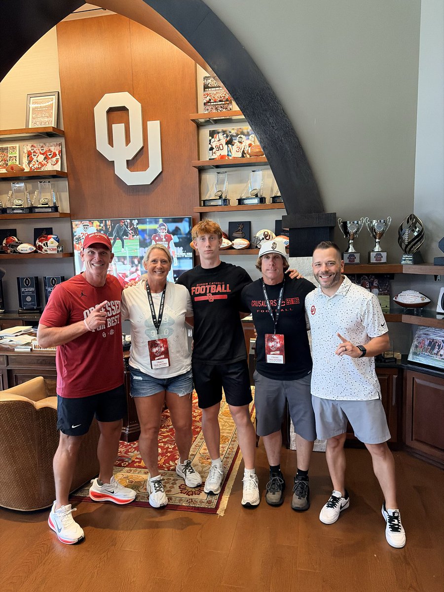 OUCrystalBall's tweet photo. New #Sooners On3 🏈 RPM Prediction

⭐⭐⭐⭐ 2028 QB Trey
Tagliaferri 
📏 6'2" / 190
🏫 Bergen Catholic HS (Colts Neck, NJ)
🎚️ 90
✍️ By Steve Wiltfong
🎤⬇️ Vice President of Recruiting and Transfer Portal

Profile: https://t.co/mJJBVwMkxO

#OUDNA28 https://t.co/QLoTAdZtzH