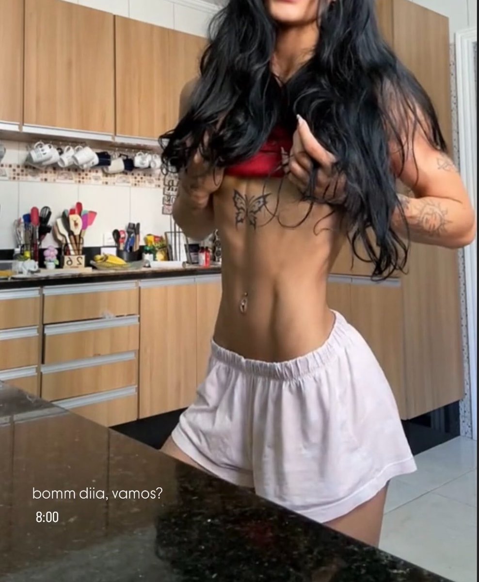 minimnum's tweet photo. eu amo as divas transtornadas do fisiculturismo https://t.co/cyUvnfrhRZ