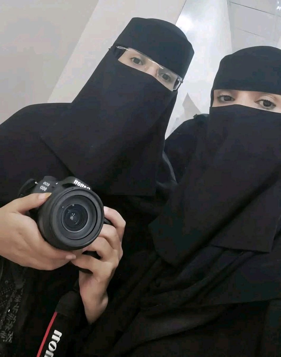 محرومه محترمه tweet media