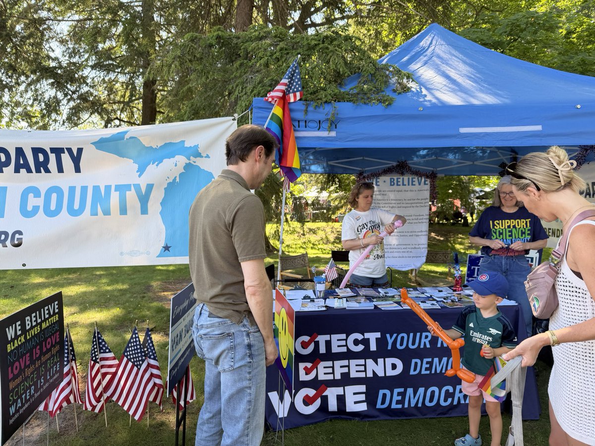 SeanAMcCann's tweet photo. I had a great time in South Haven last weekend, launching a canvass and meeting voters at the Pride Festival. https://t.co/MFVJPc3I9s