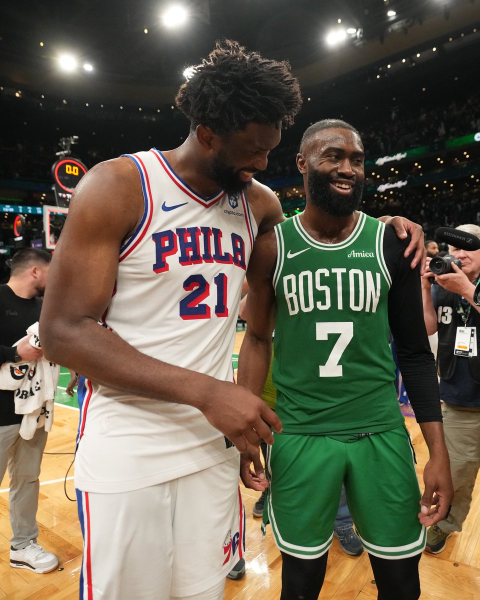 DKSports's tweet photo. OUT OF NOWHERE 🤯 https://t.co/5LvBABiv7i