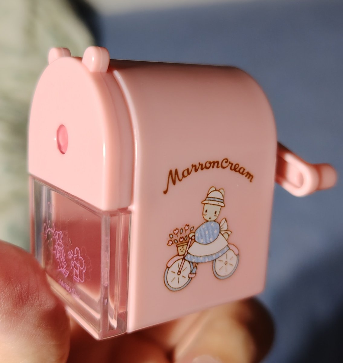 鉛筆削りのガチャガチャ引いた！懐かしのマロンクリーム🩷可愛い〜！