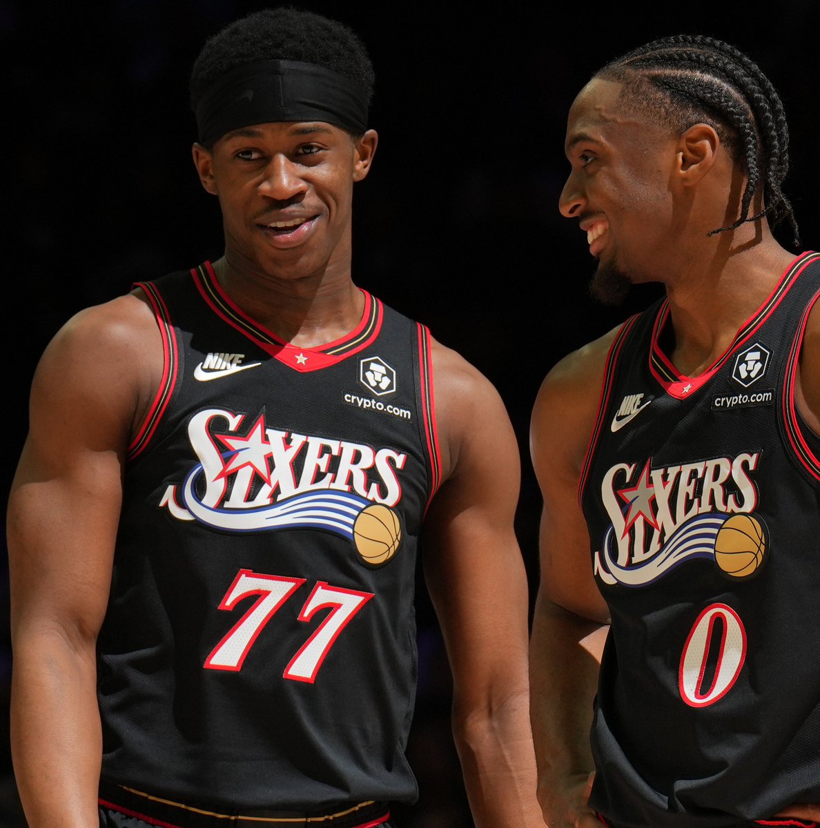 RTNBA's tweet photo. The 76ers potential starting five:

PG: Tyrese Maxey
SG: VJ Edgecombe
SF: Jaylen Brown
PF: Dean Wade
C: Joel Embiid

Woah 😳 https://t.co/F3LIm6R1rY