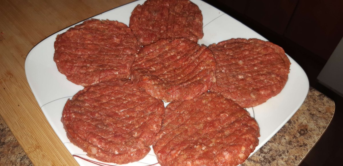 KowaiGaijin's tweet photo. Just grilled my first burgers of this summer and they turned out downright #deliciousmiling
It was probably the toughest cookout ever since I felt like I was dying after just spending a minute outside in the heat
But what I do I do out of love... #project2025 #worldfoodsafetyday https://t.co/tSRcRE7NQF