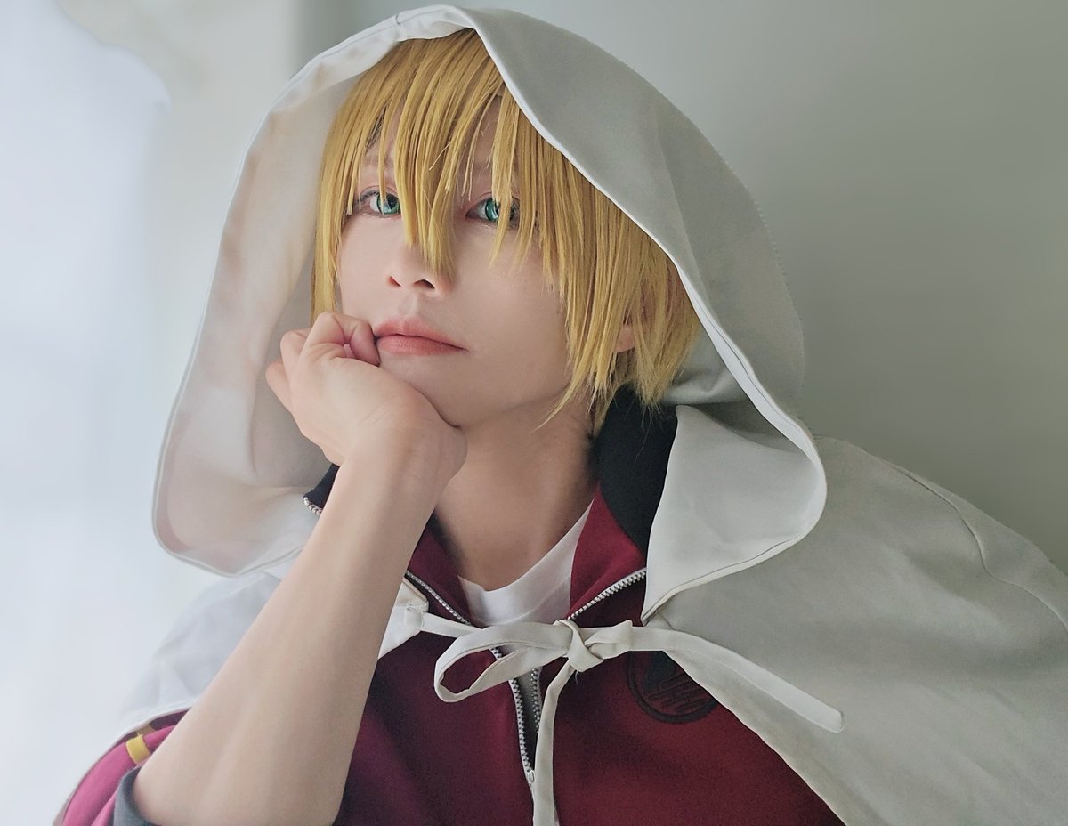 mifumei_cos's tweet photo. おはようございます(´つω・｡)
雨上がり、お日様のぞいてきました。
既に蒸し暑さを感じる……(;´A｀)
涼しいのになれてたので、暑さにバテそうですが、木曜日、がんばっていきましょー(p｀･ω･´q) https://t.co/uGCuDWIGdJ